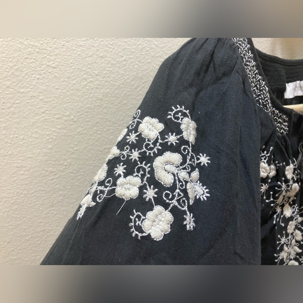 Lucky Brand Black Blouse with White Embroidery - Picture 7 of 13